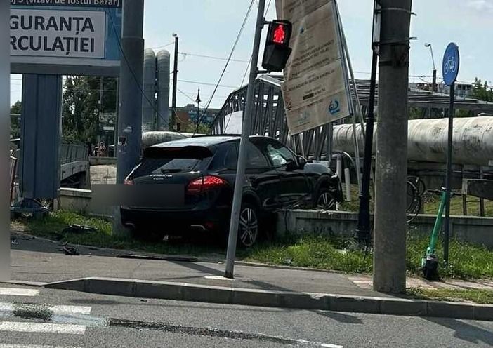 Accident rutier pe Bulevardul Tudor Vladimirescu