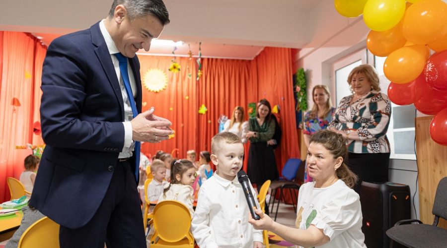 numărul locurilor în creșe